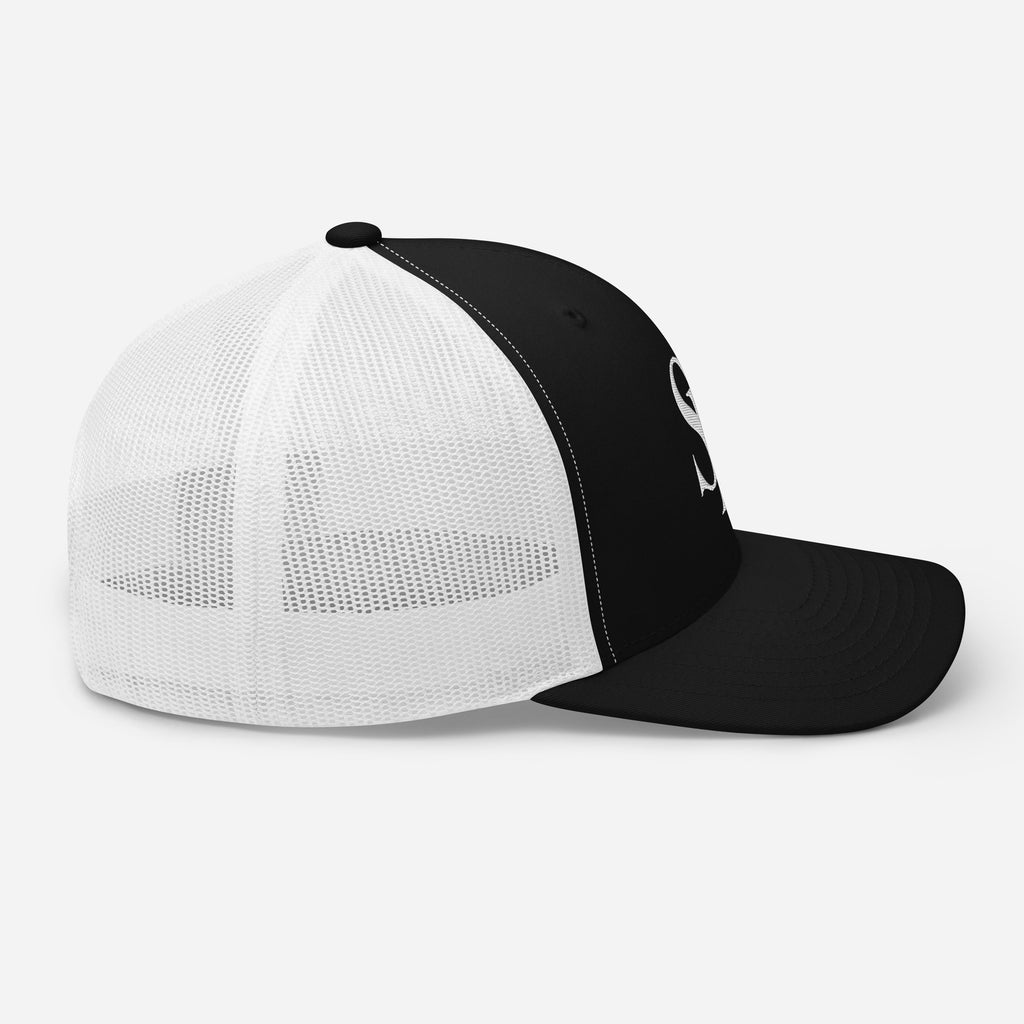 Saint Kingston trucker cap – right side profile